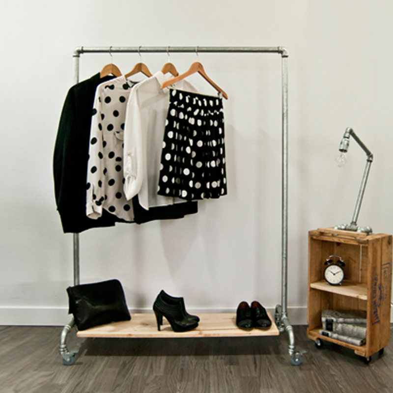 Burro para tienda de ropa - Batlló Concept - Diseño de mobiliario