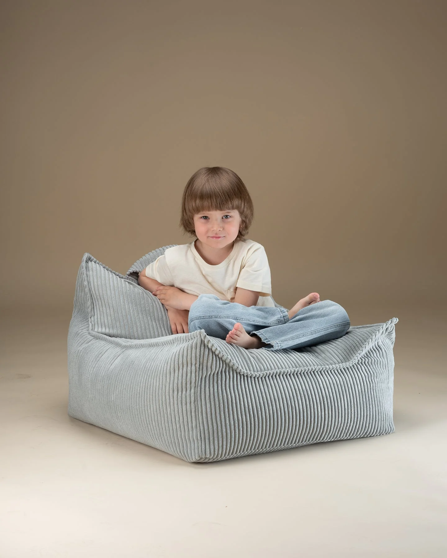 sillon puf pana azul claro