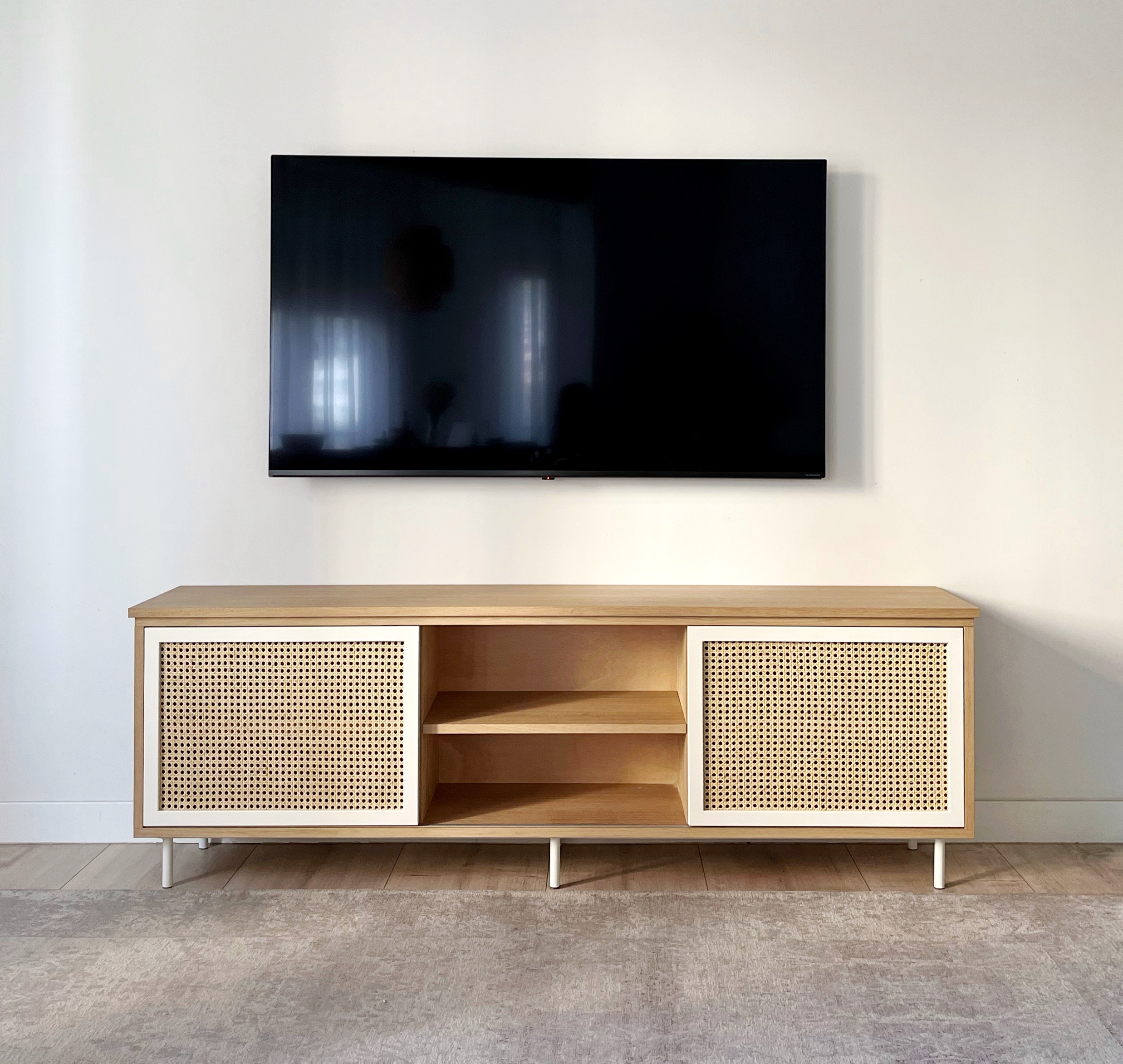 mueble tele rejilla ratan a medida