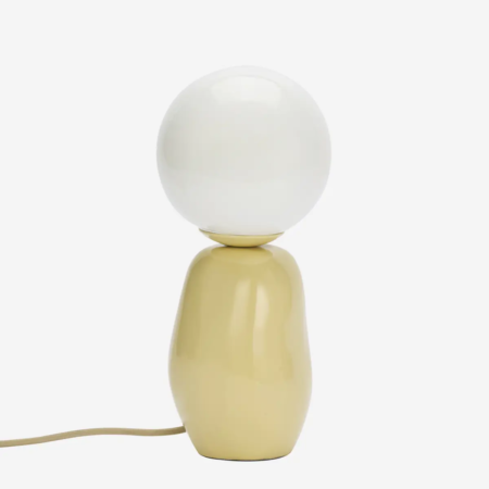 lámpara de mesa lumo amarilla