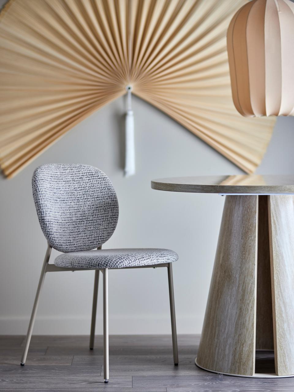 silla calma gris chenilla